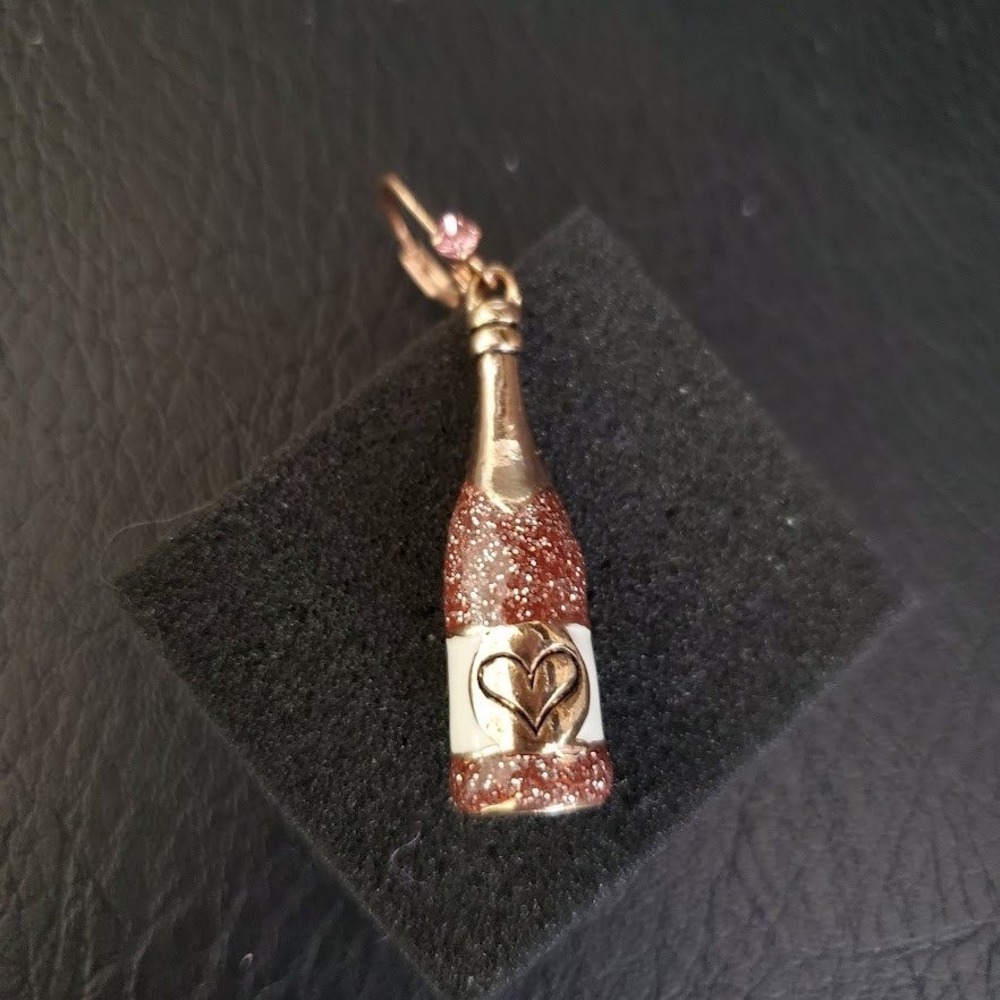 Betsey Johnson Champagne Bottle and Bubble Cluster Mismatched Earrings Rose Gold - Picture 6 of 9